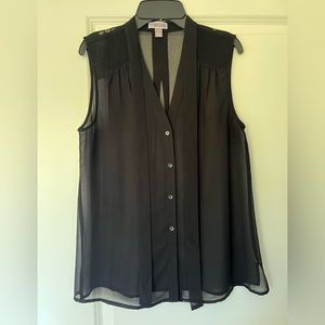 Chelsea28 Sleeveless blouse!